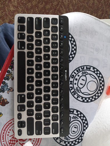 Logitech k810 black - logitech,